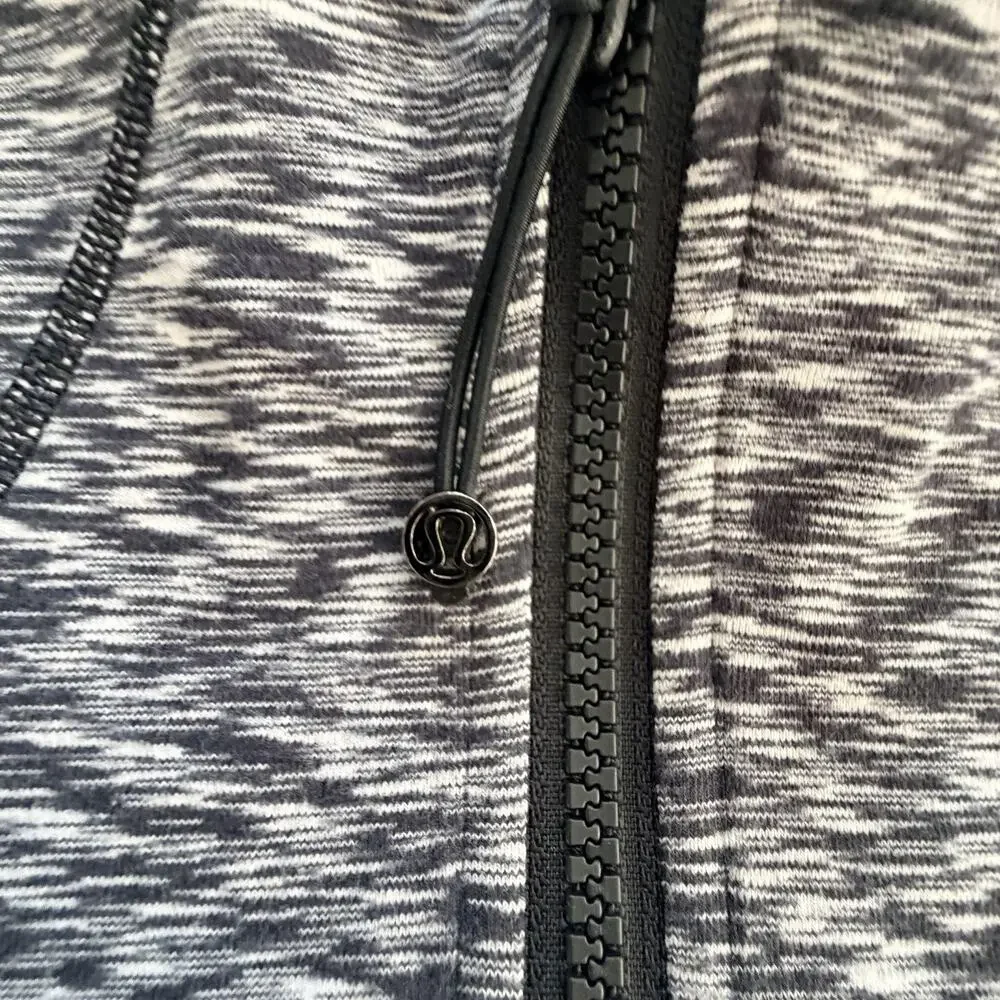 Lululemon Womens Zip Define Jacket *Rulu Space Dye Black White Sz 6 EUC